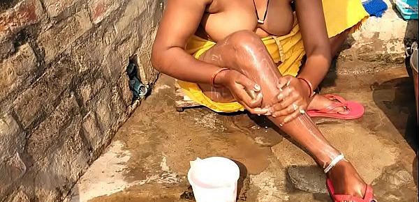  Indian Desi Aunty Topless Outdoor Bath Capture Radhika Bhabhi